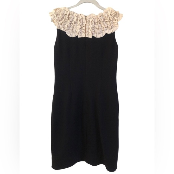 Taylor Sleeveless Black Sheath Dress Wide Neckline Ruffle Accent Pockets Size 4 - Picture 2 of 8